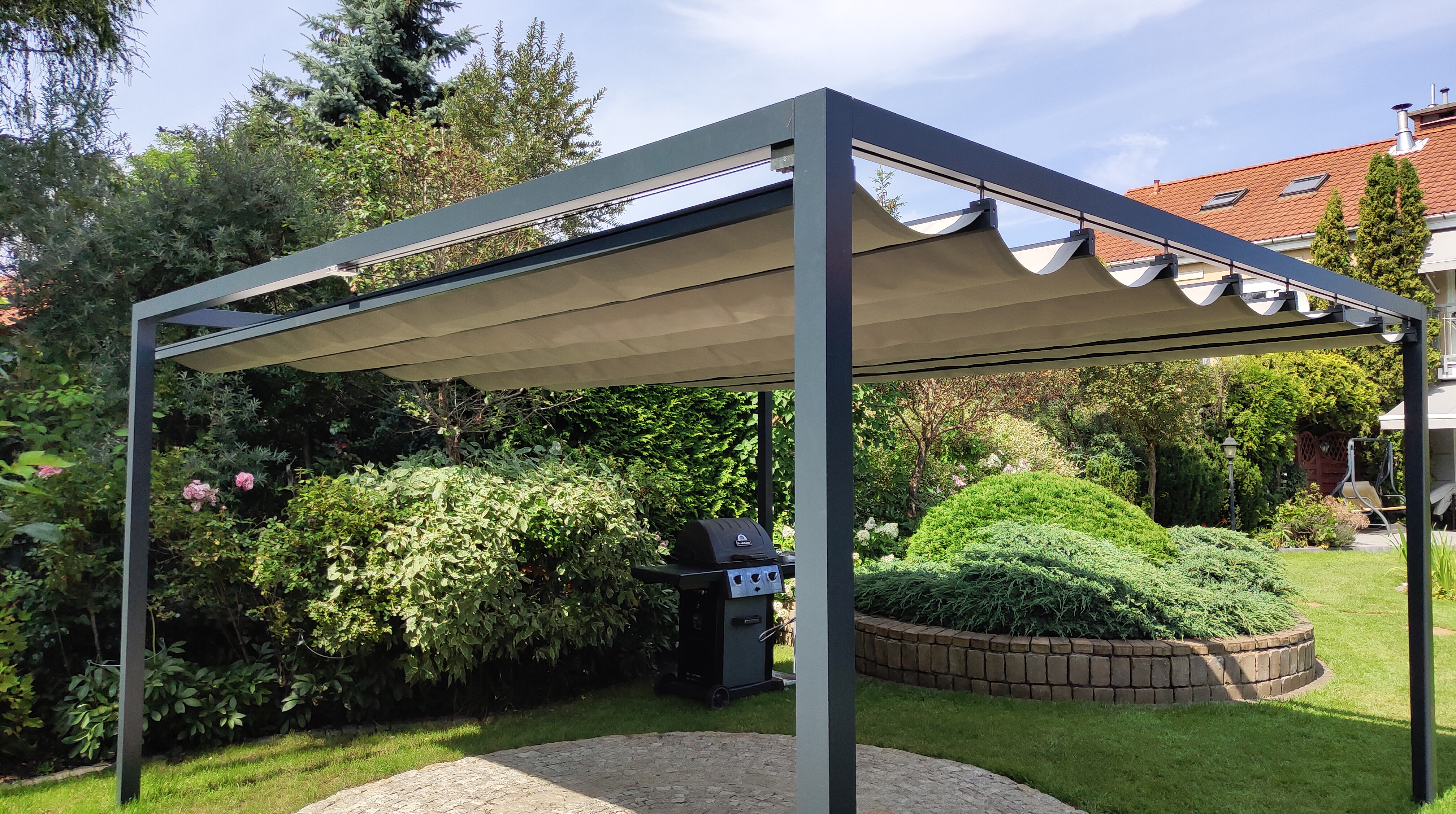 SUN PERGOLA